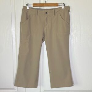 The North Face Almatta Capri Outdoors Pants Size 6